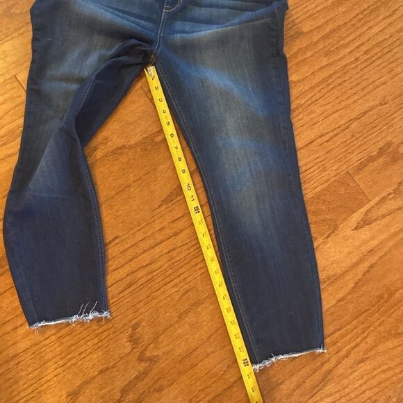 Fashion Nova size 14 jeans, high waisted - Picture 5 of 8